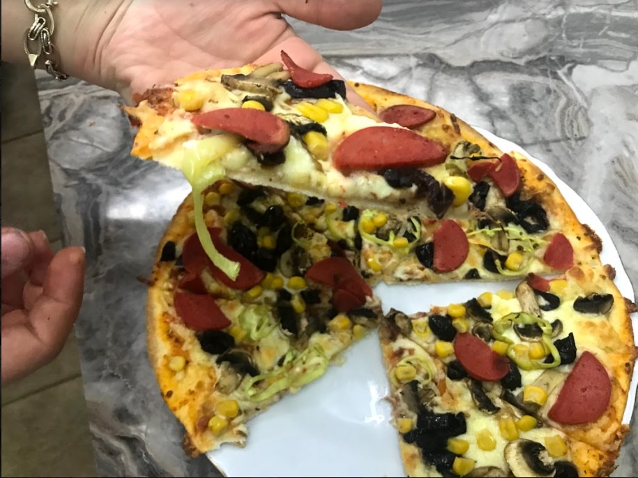 Evde Karışık Pizza Tarifi