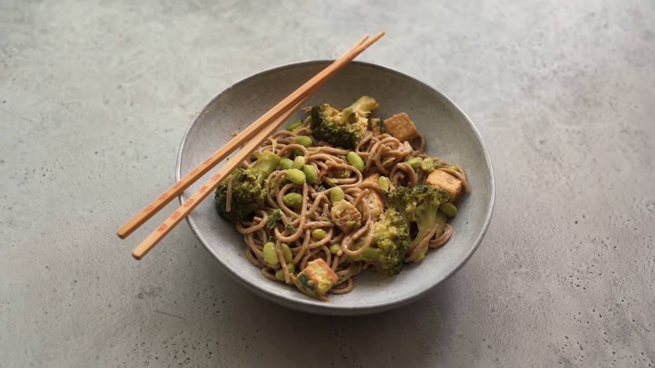 Brokolili Noodle Tarifi